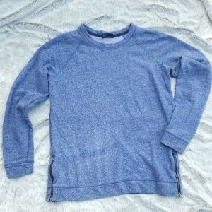 GAP sweatshirt